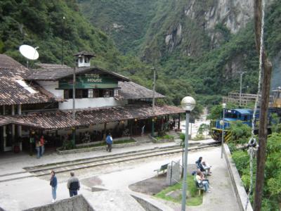 Llegamos al pueblo Aguas Calientes